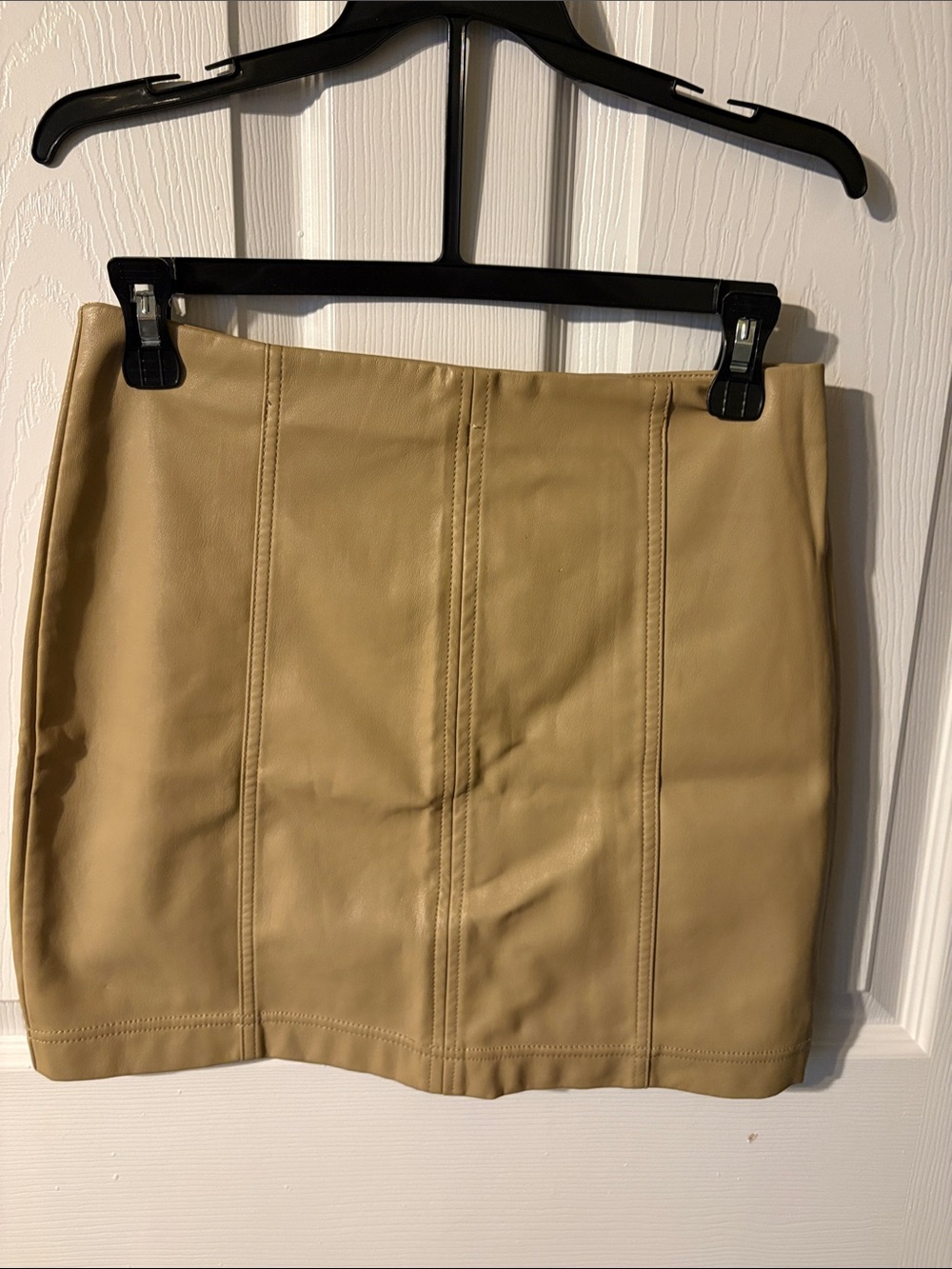 Tinseltown Tan Faux Leather Mini Skirt size M